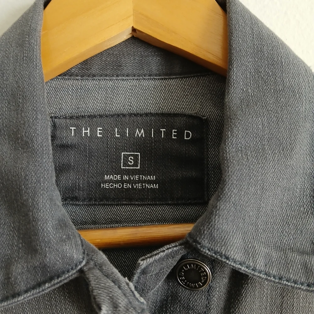 The Limited Jean Jacket Black Gray Size Small Trucker Denim Jacket Cotton Blend